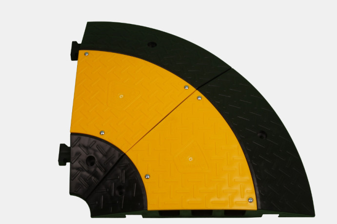 Piesă de colț pentru podul de cabluri 45° — 3 canale